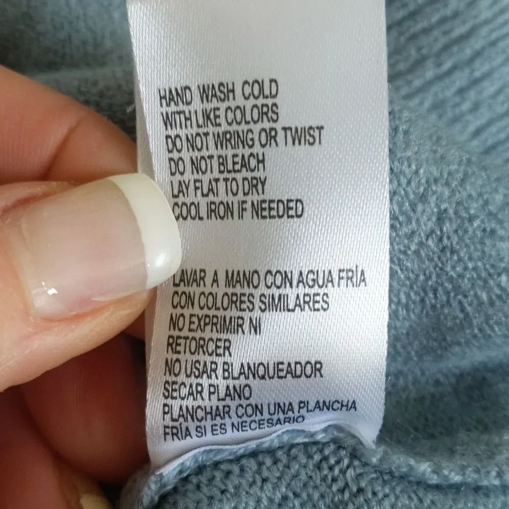 Wit & Wisdom dusty light blue soft knit crew neck sweater, star design NWT S